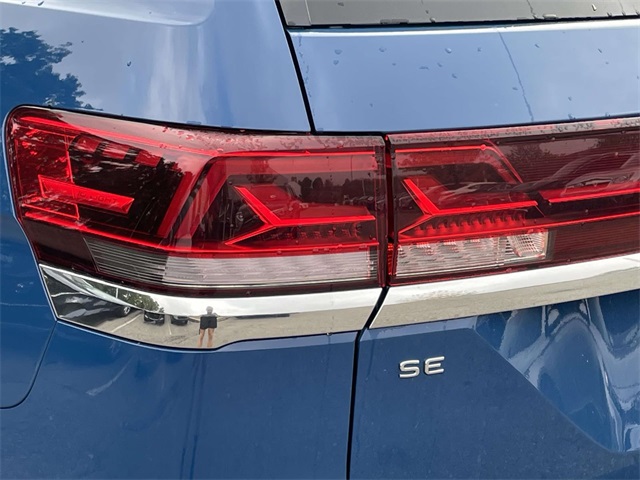 2025 Volkswagen Atlas SE Technology photo 10