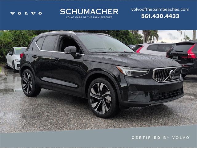 2023 Volvo XC40