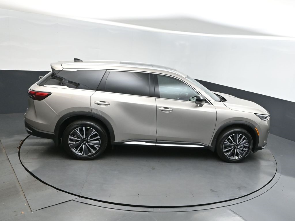 2026 Infiniti QX60 Luxe photo 29