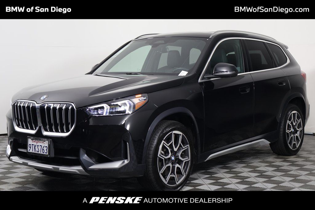 2025 BMW X1 28i's photo