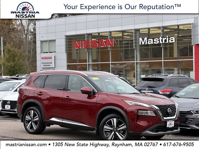 2023 Nissan Rogue SL's photo