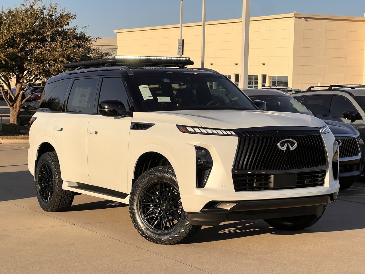2026 INFINITI QX80 Autograph's photo