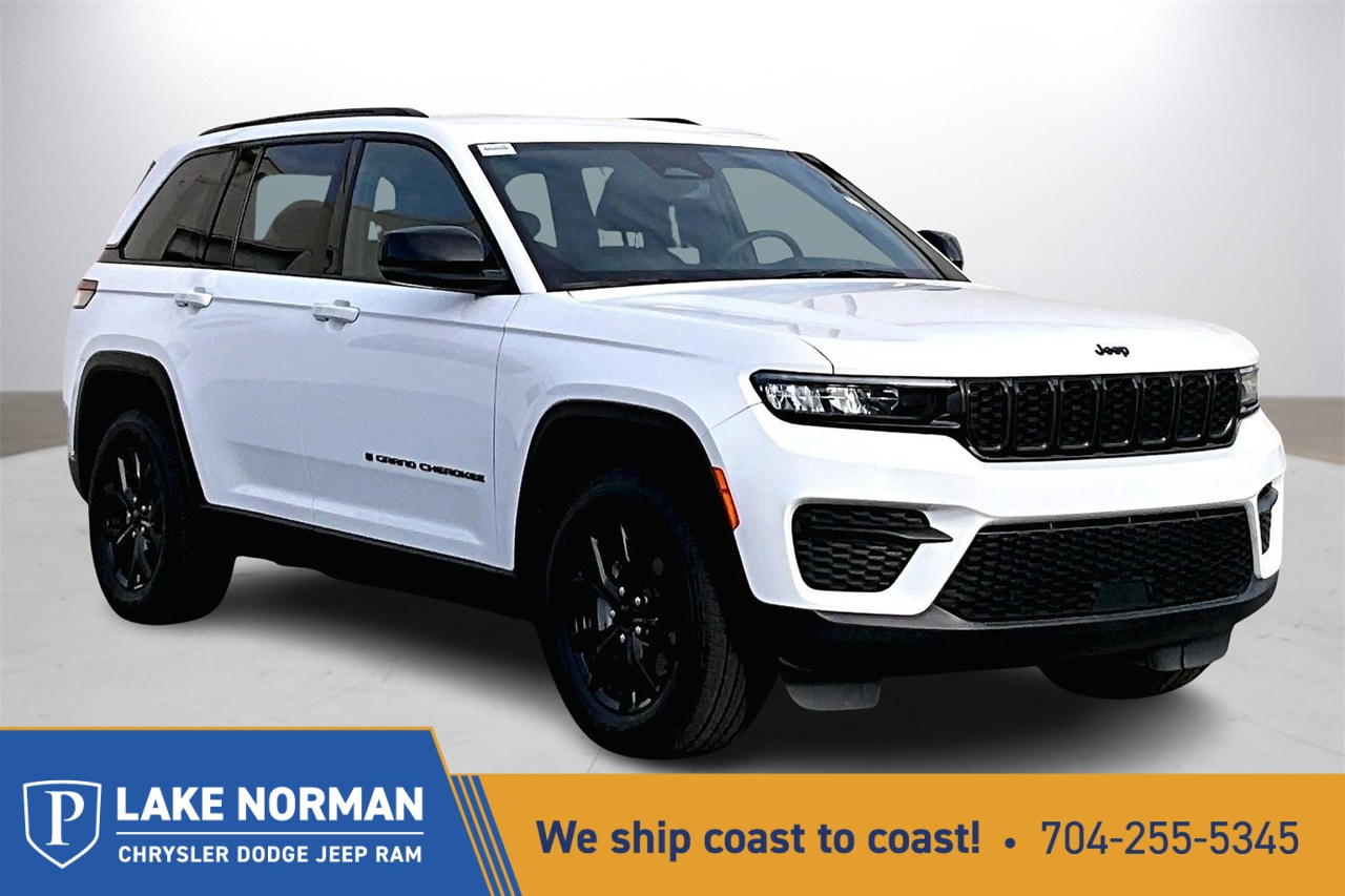 2024 Jeep Grand Cherokee Altitude's photo