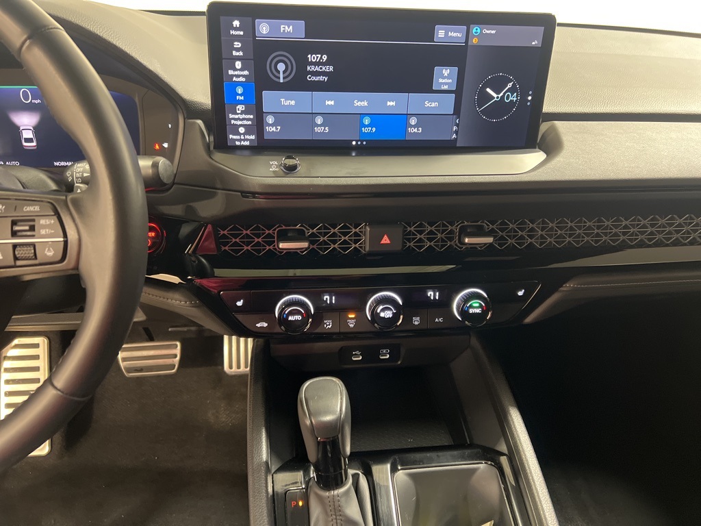 2023 Honda Accord Hybrid Sport photo 16