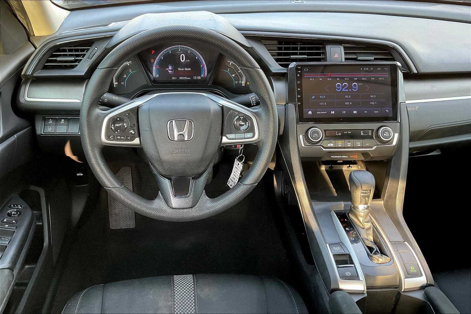 2019 Honda Civic LX photo 5