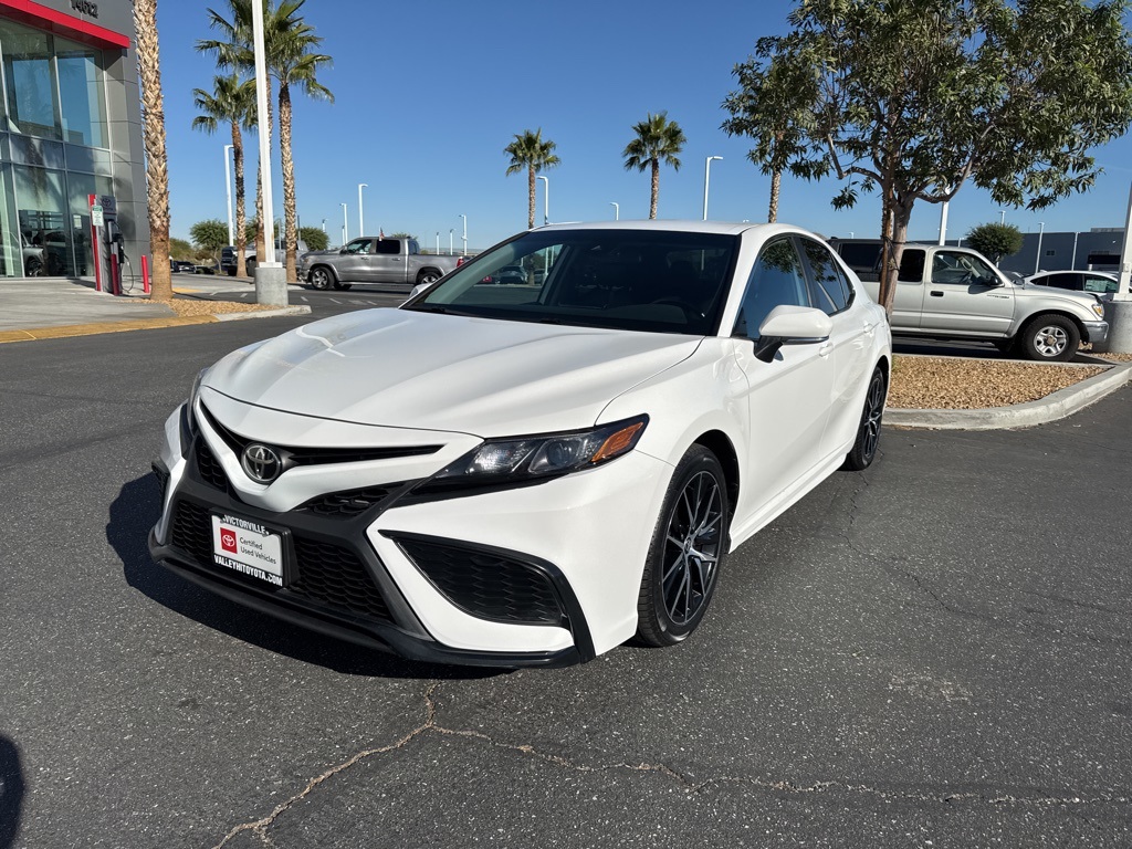 2023 Toyota Camry SE photo 2
