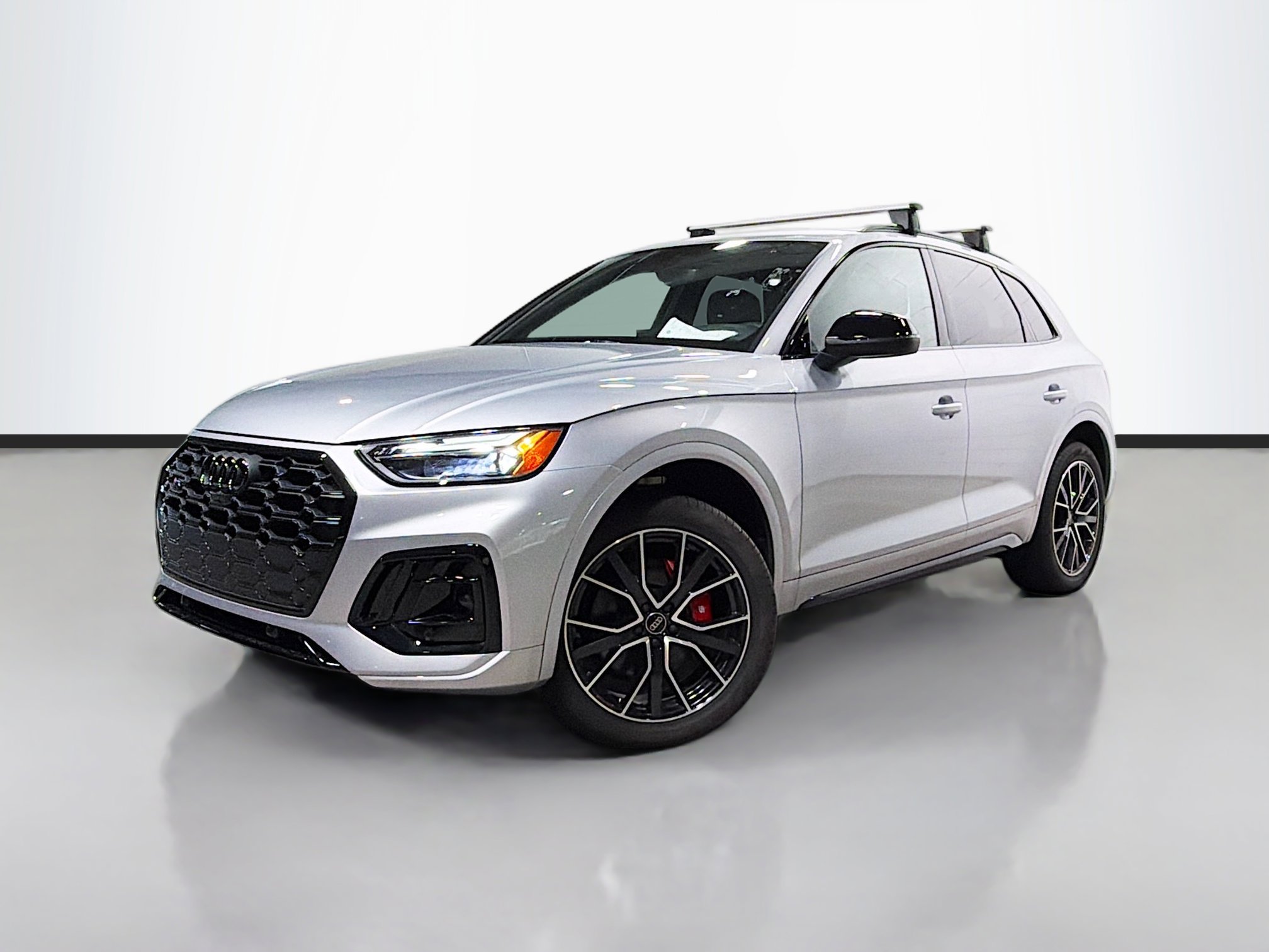 2025 Audi SQ5 Premium Plus's photo