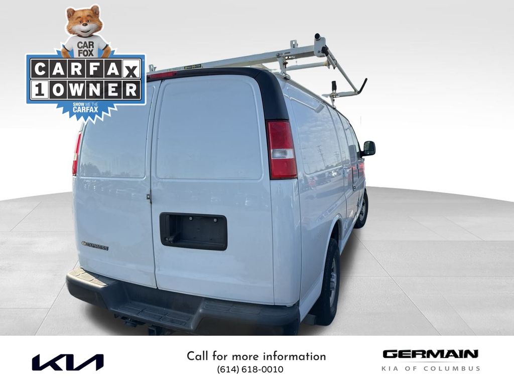 2019 Chevrolet Express 2500 Work Cargo Van photo 2