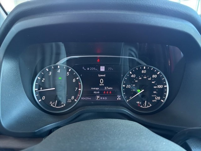 2022 Nissan Titan Platinum Reserve photo 3