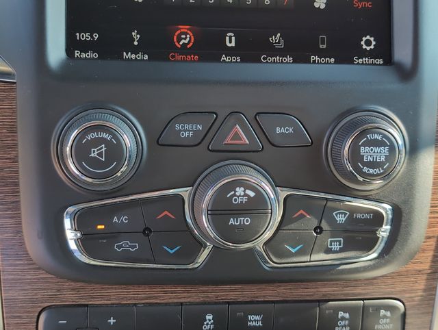 2018 Ram 2500 Laramie photo 15