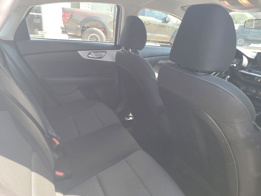 2024 Kia Forte LXS photo 22