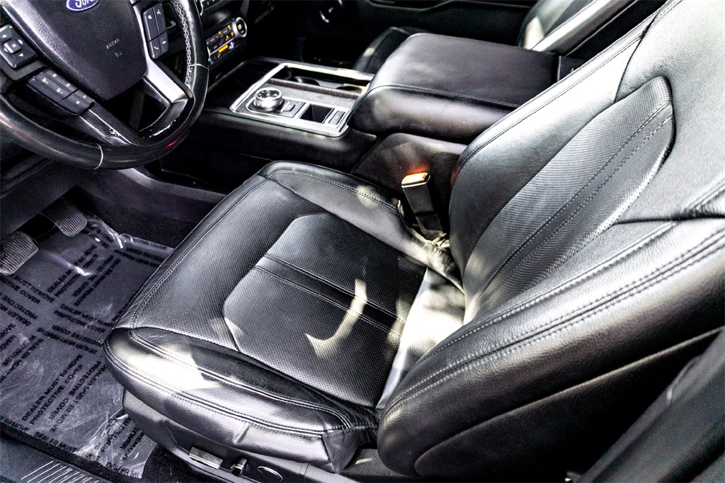 2019 Ford Expedition MAX Limited photo 13