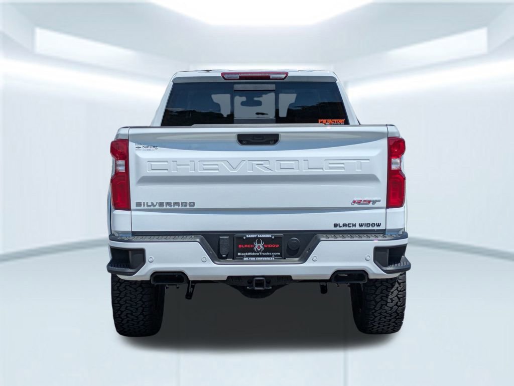 2025 Chevrolet Silverado 1500 RST photo 4