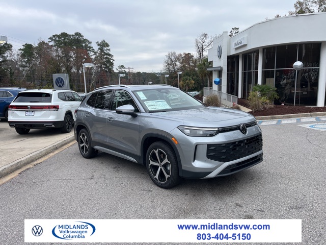 2026 Volkswagen Tiguan SE's photo