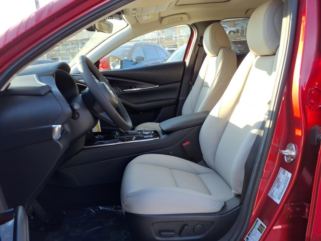 2025 Mazda CX-30 2.5 S Preferred photo 16