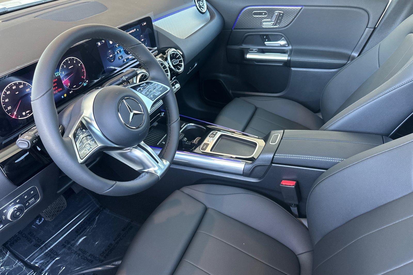 2026 Mercedes Benz GLA 250 4MATIC photo 8