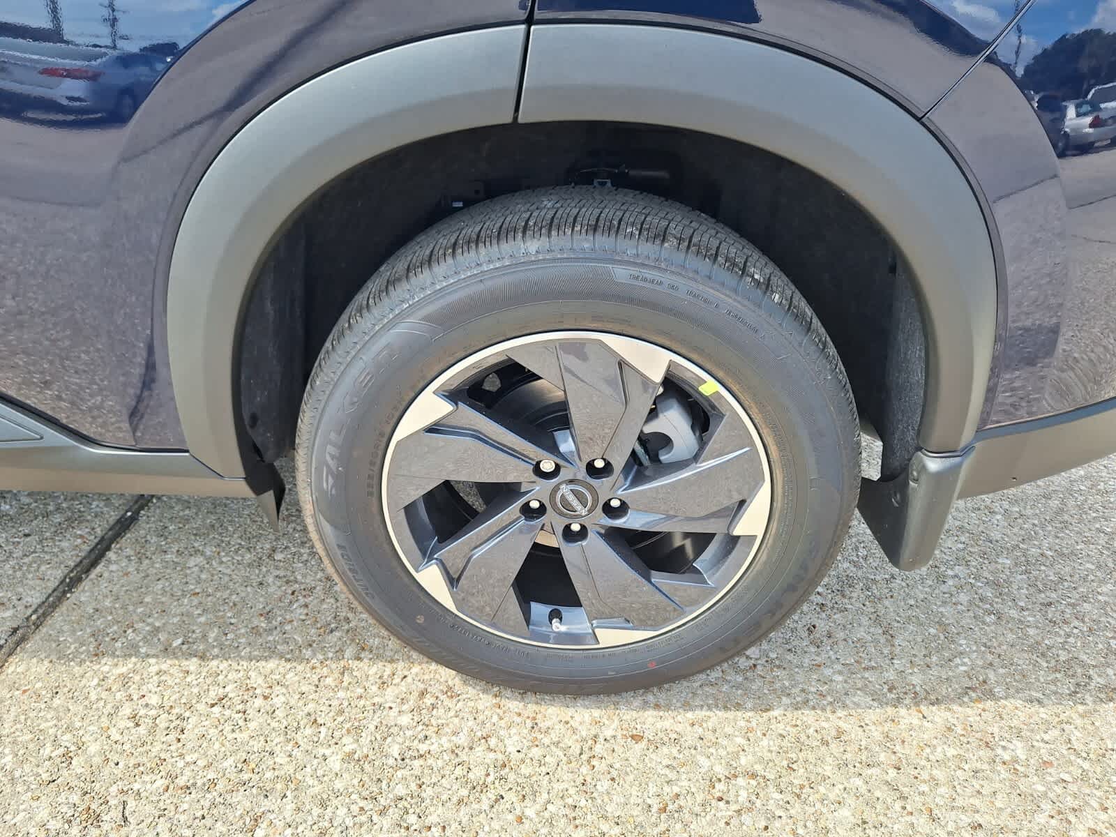 2026 Nissan Rogue SV photo 22