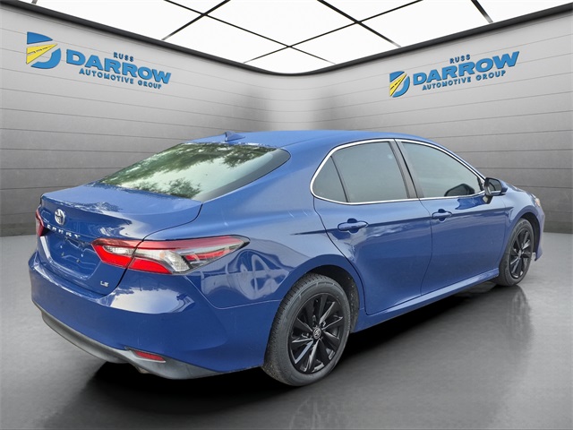 2023 Toyota Camry LE photo 5