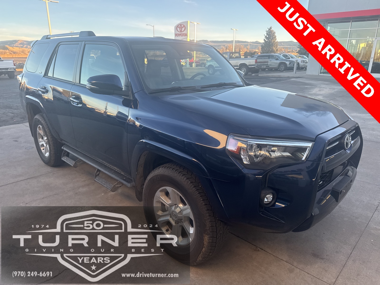 2024 Toyota 4Runner SR5 Premium's photo