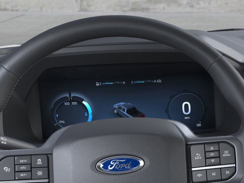 2025 Ford F-150 Lightning Lariat photo 8