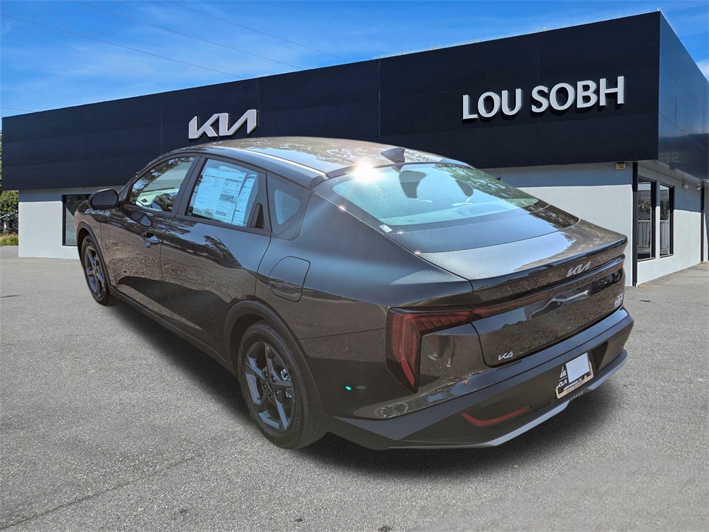 2025 Kia K4 LXS photo 3