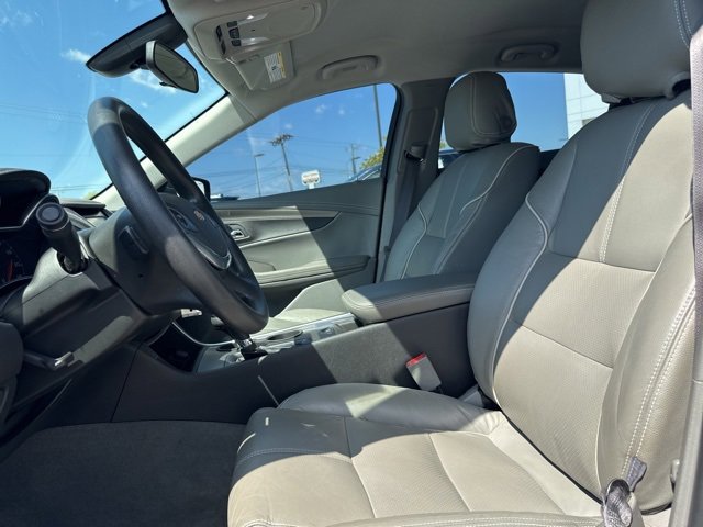 2017 Chevrolet Impala LS photo 10