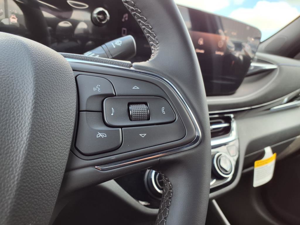 2025 Buick Envista ST photo 9