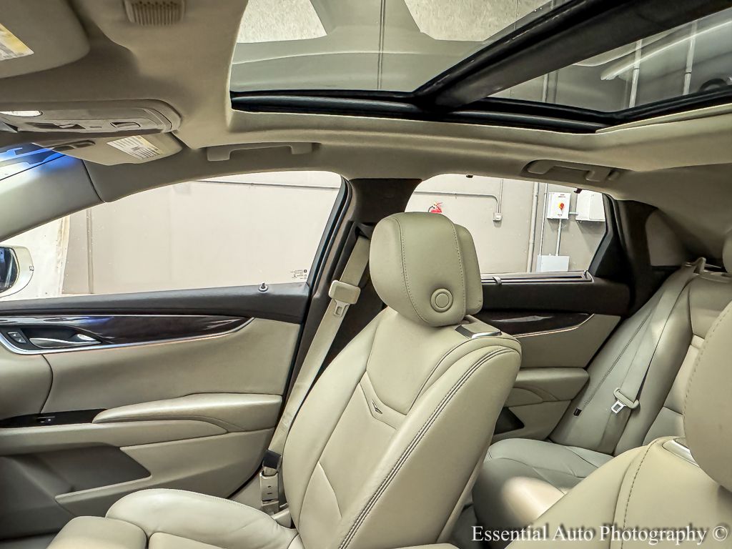 2013 CADILLAC XTS - Image 12