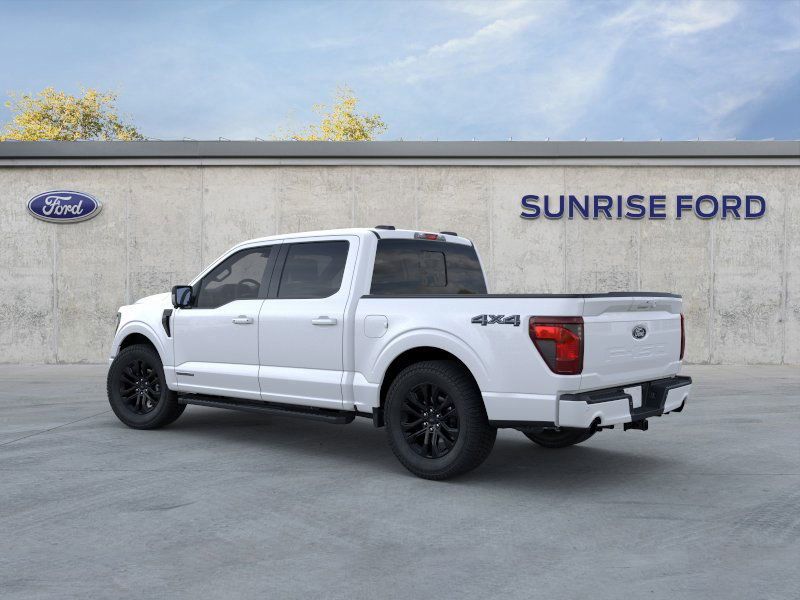 2025 Ford F-150 XLT photo 4