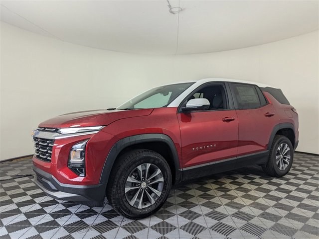2025 Chevrolet Equinox LT photo 3