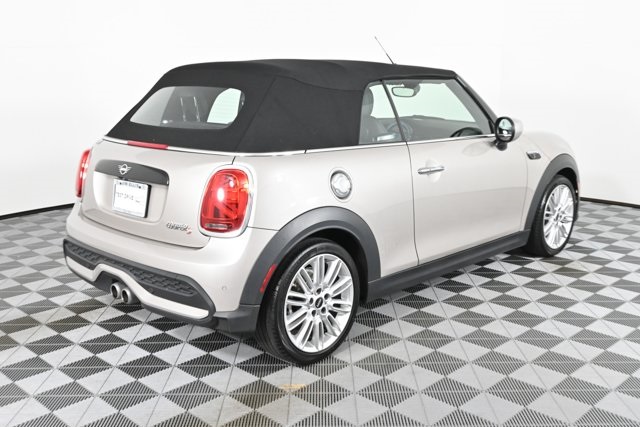2024 Mini Cooper Convertible S photo 7