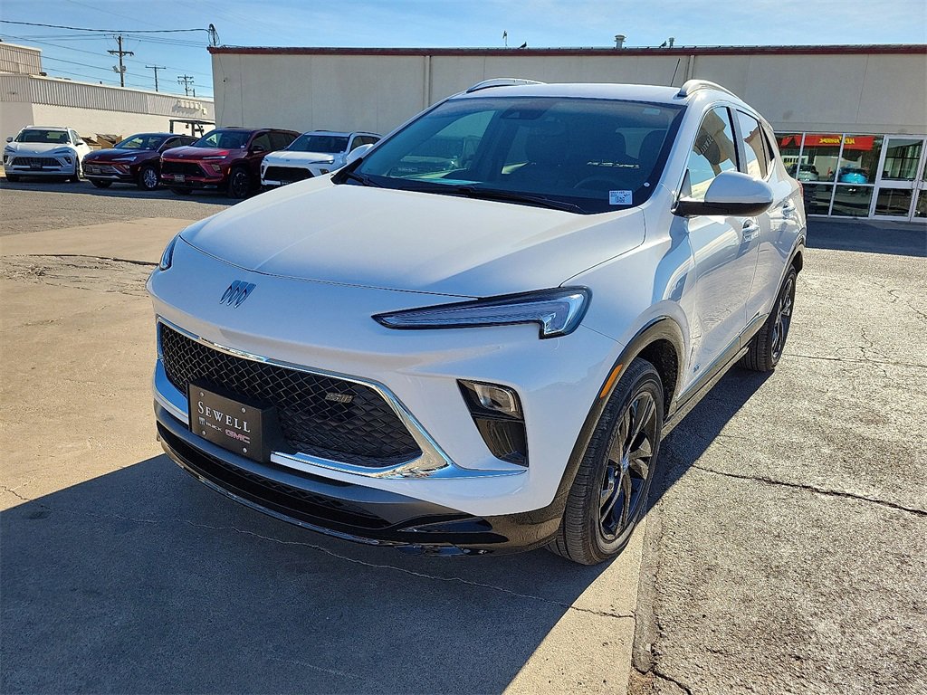 2026 Buick Encore GX Sport Touring's photo