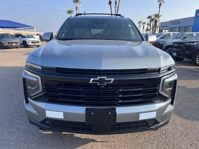 2025 Chevrolet Suburban RST photo 2