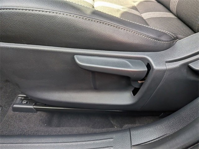 2025 Mazda CX-50 2.5 Select photo 15
