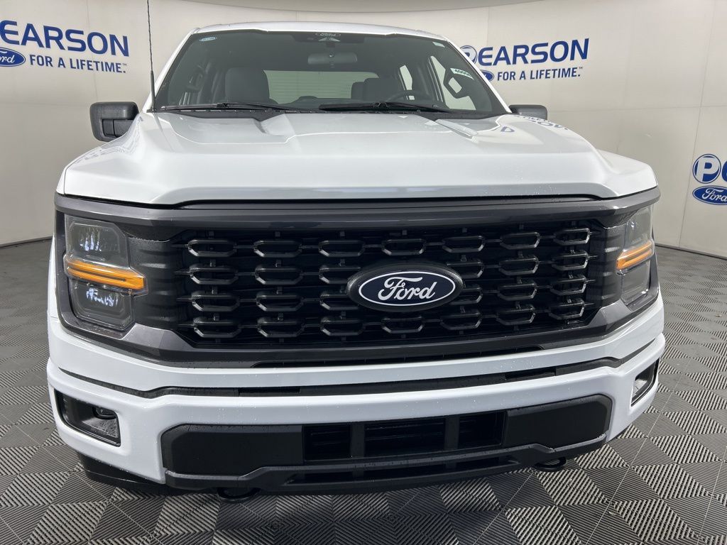 2025 Ford F-150 STX photo 2