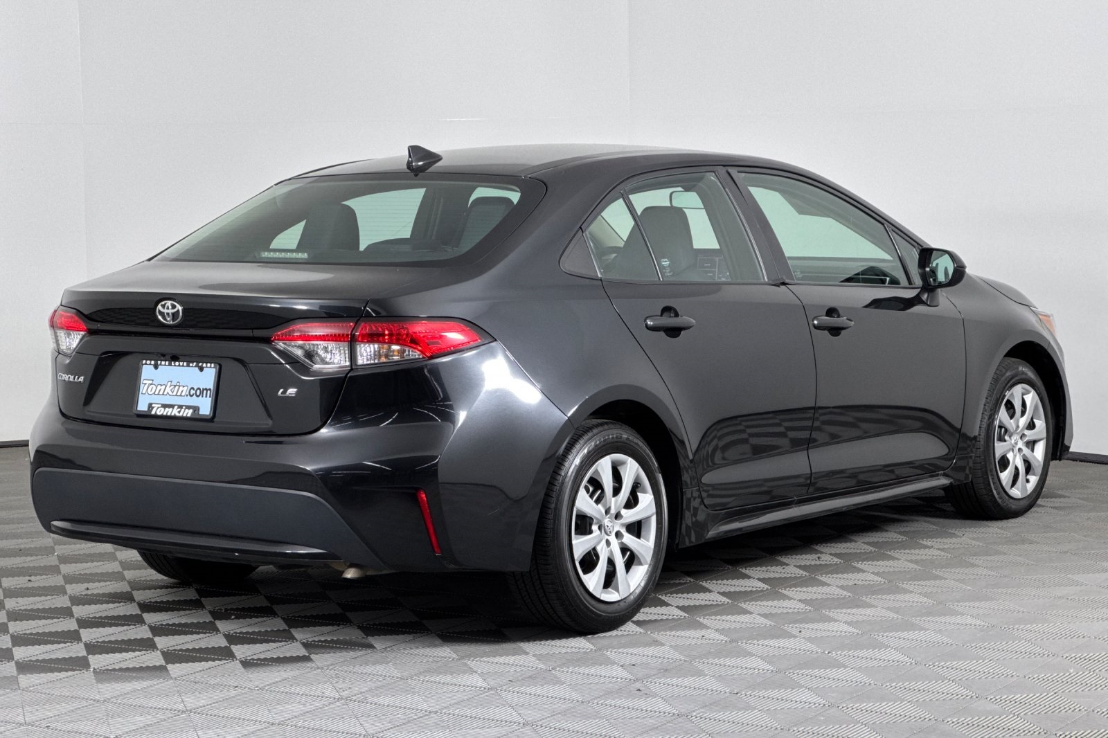2022 Toyota Corolla LE photo 4