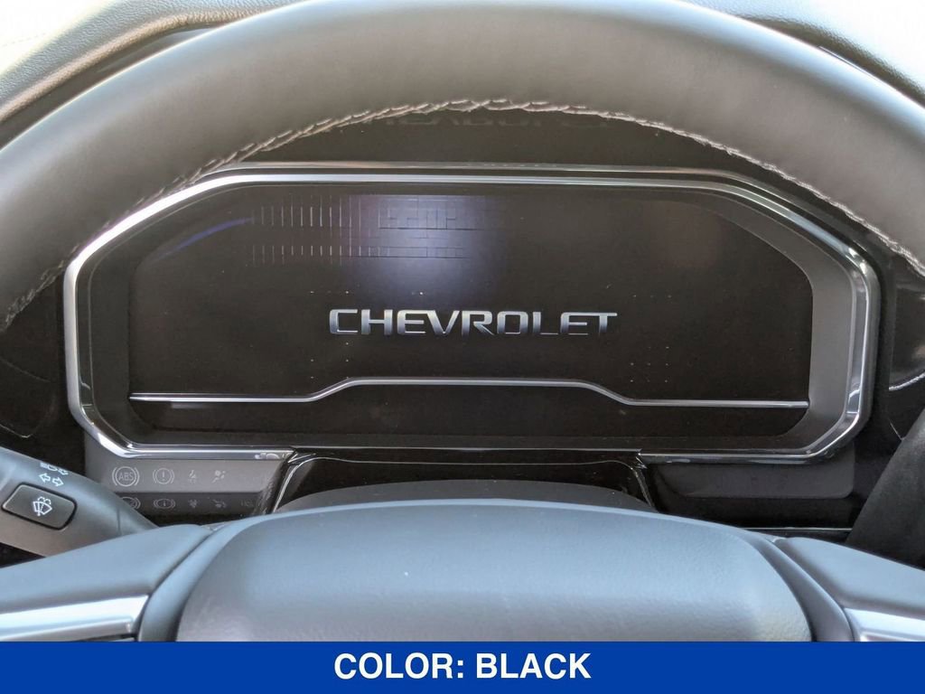 2025 Chevrolet Silverado 1500 LT photo 14