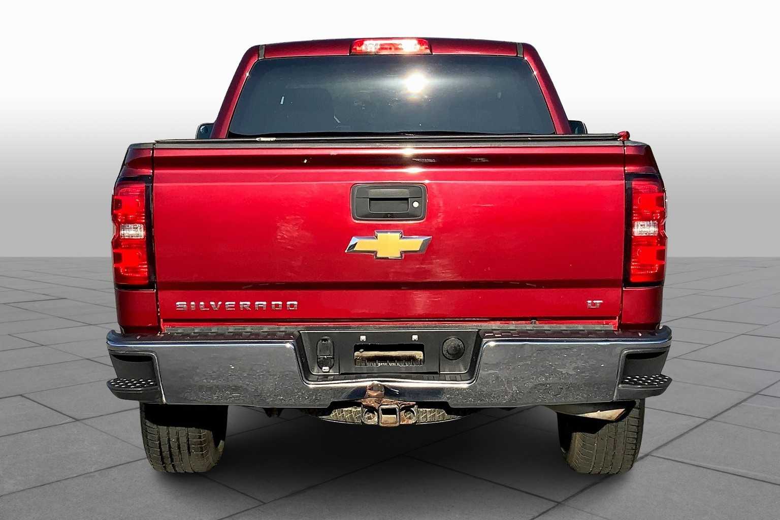 2017 Chevrolet Silverado 1500 LT photo 4