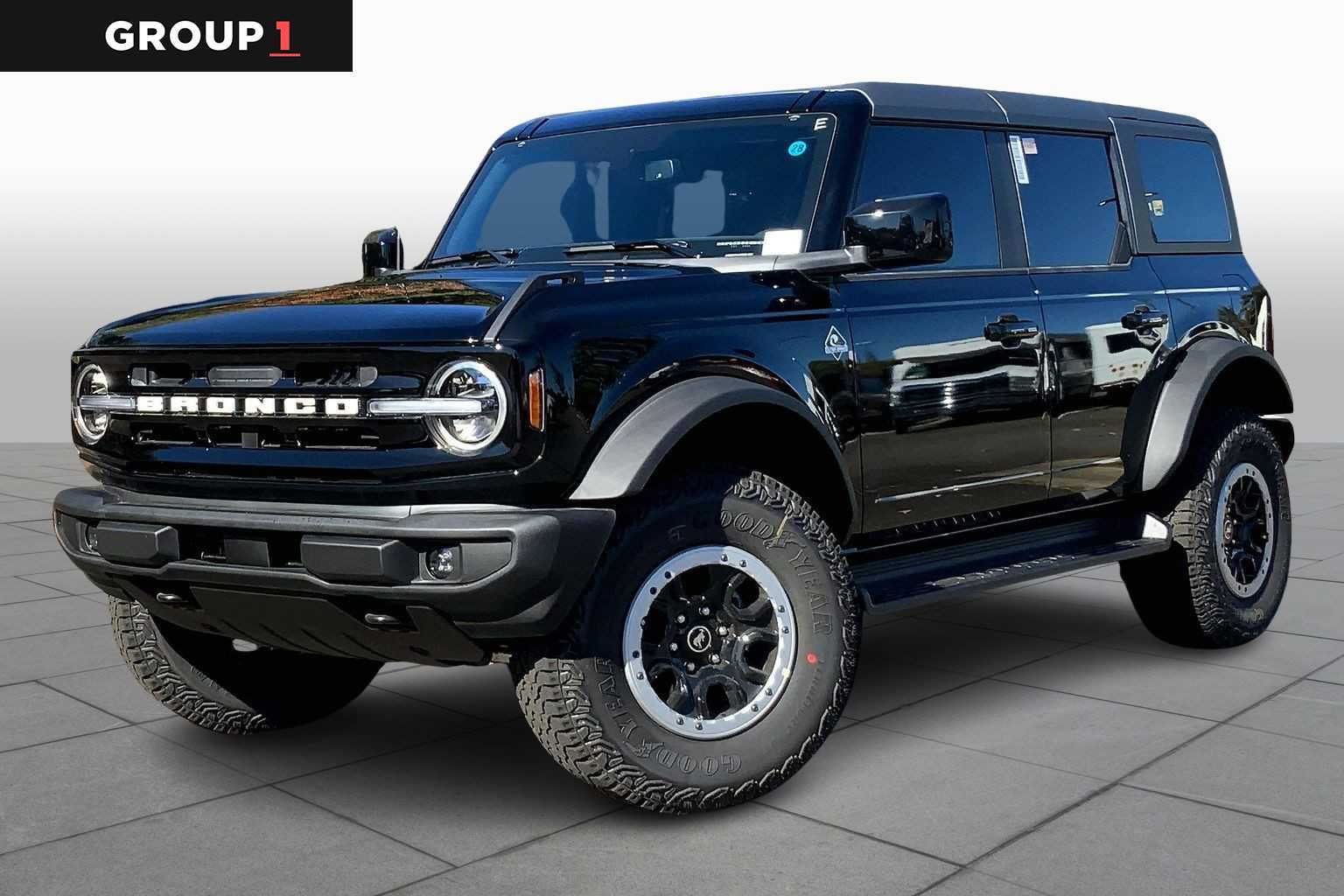 2025 Ford Bronco 4-Door Outer Banks's photo