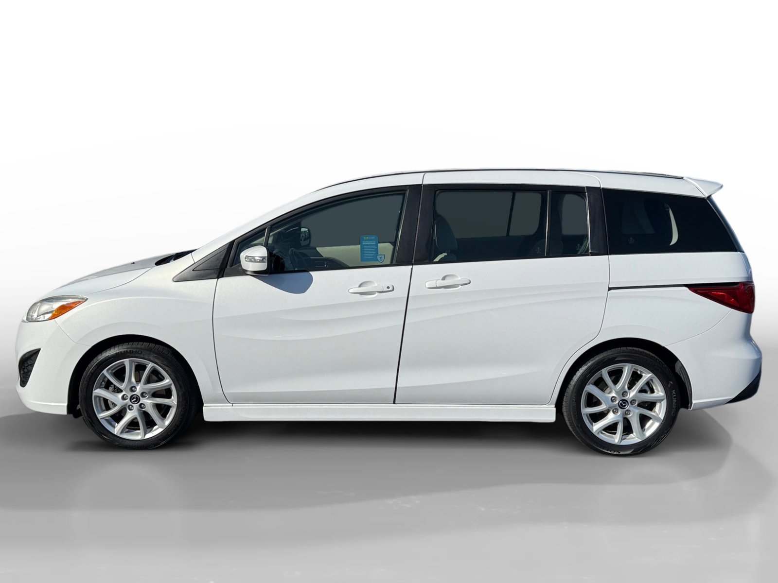 2015 Mazda Mazda5 Touring photo 2
