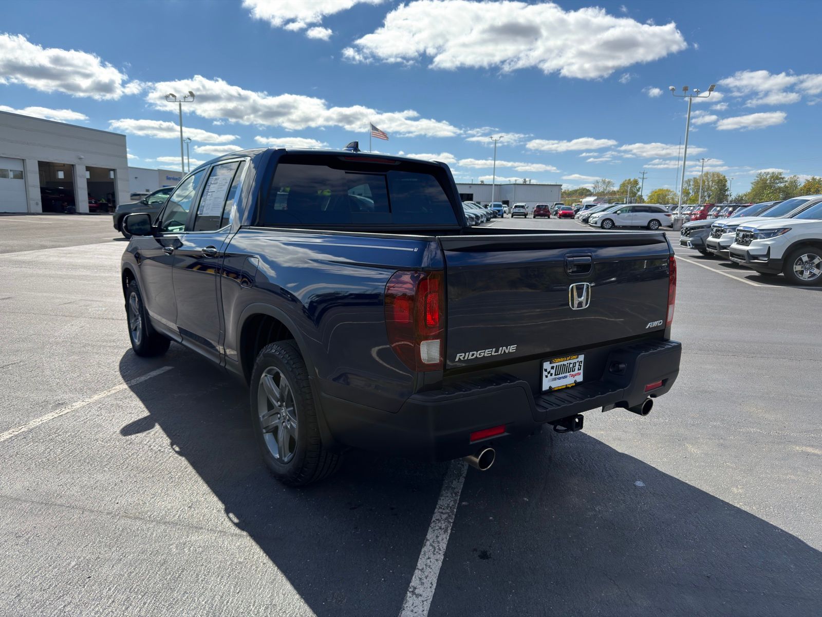2023 Honda Ridgeline RTL photo 3