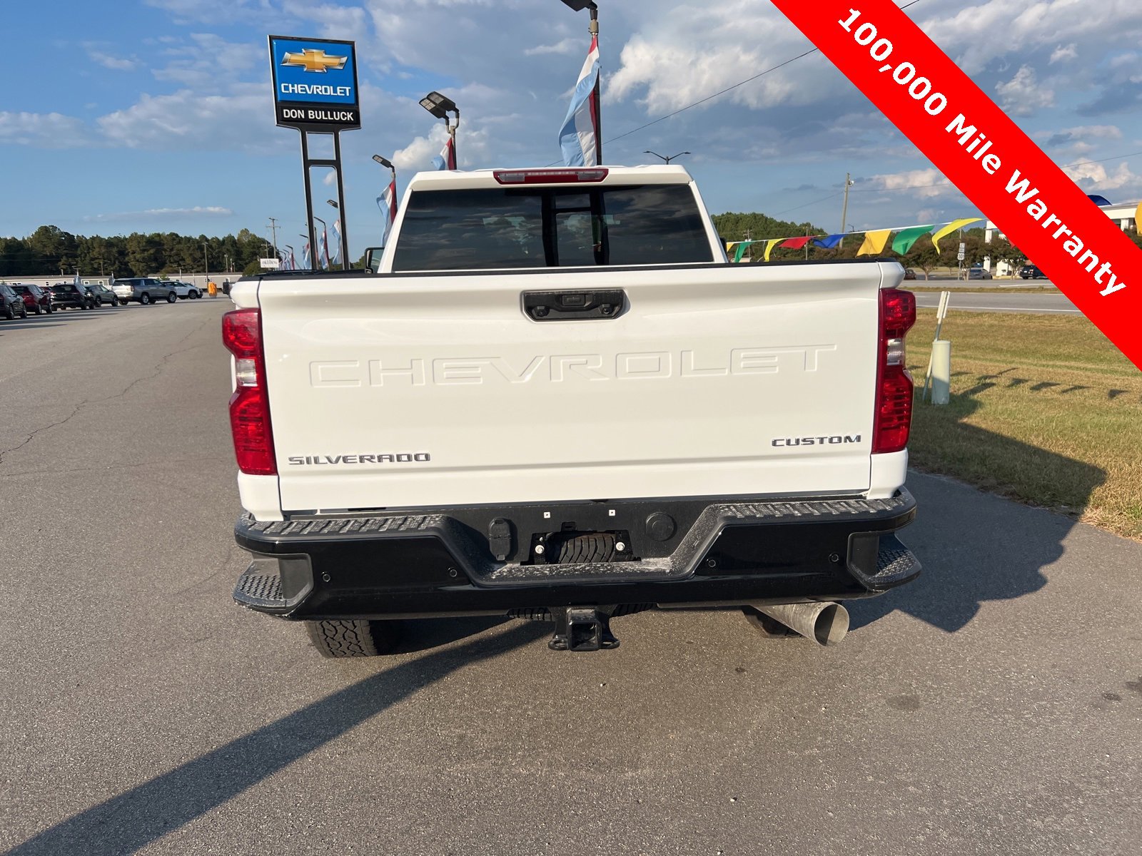 2026 Chevrolet Silverado 2500HD Custom photo 4