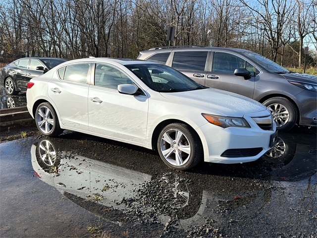 2015 Acura ILX 2.0L photo 2