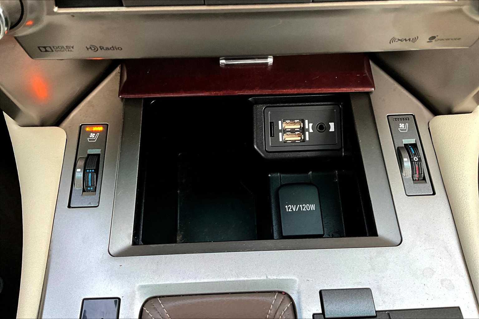 2015 Lexus GX 460 Premium photo 30