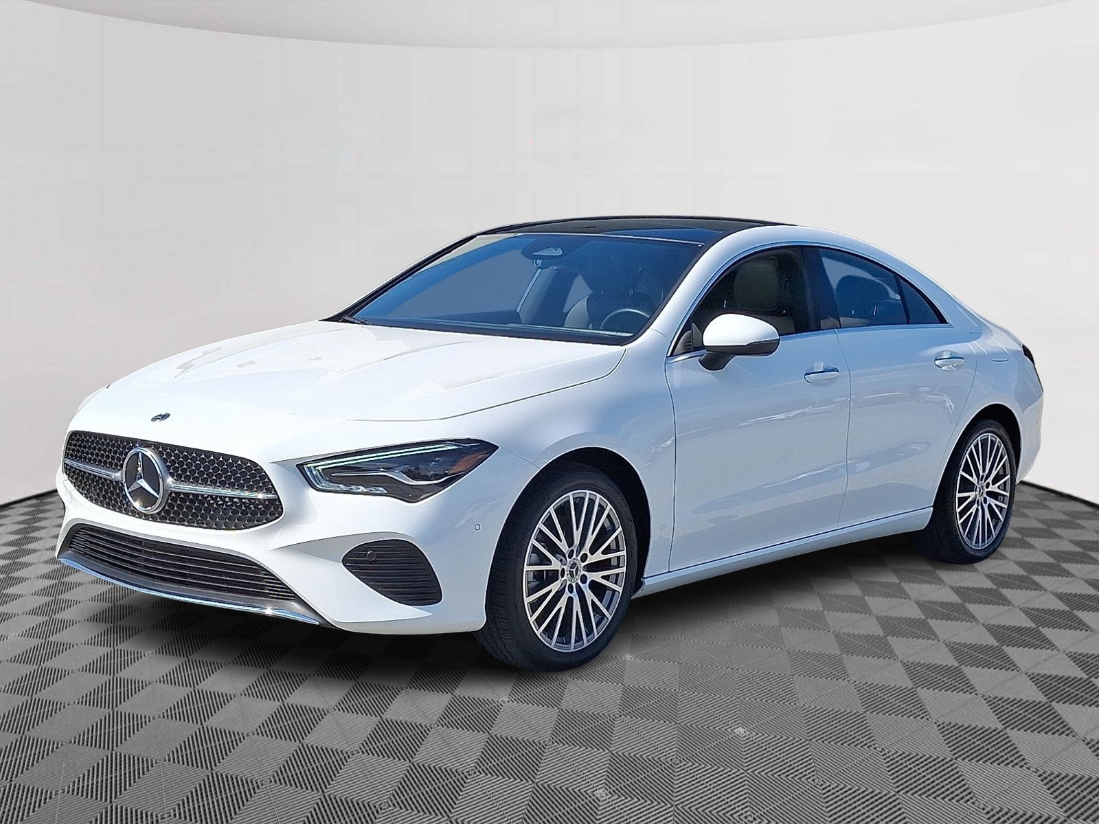2025 Mercedes Benz CLA 250 4MATIC photo 3