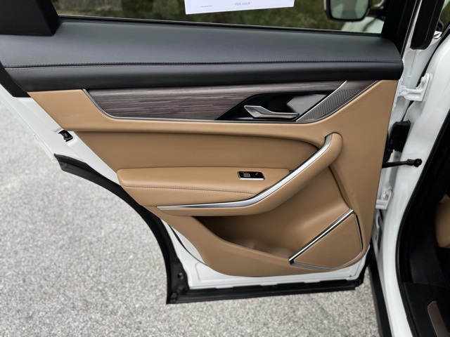 2023 Jaguar F-PACE P250 S photo 13