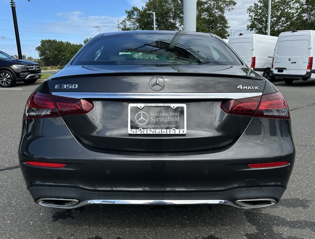 2022 Mercedes Benz E 350 4MATIC photo 6