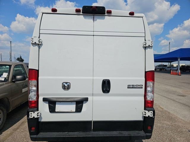 2023 Ram ProMaster 2500 photo 3