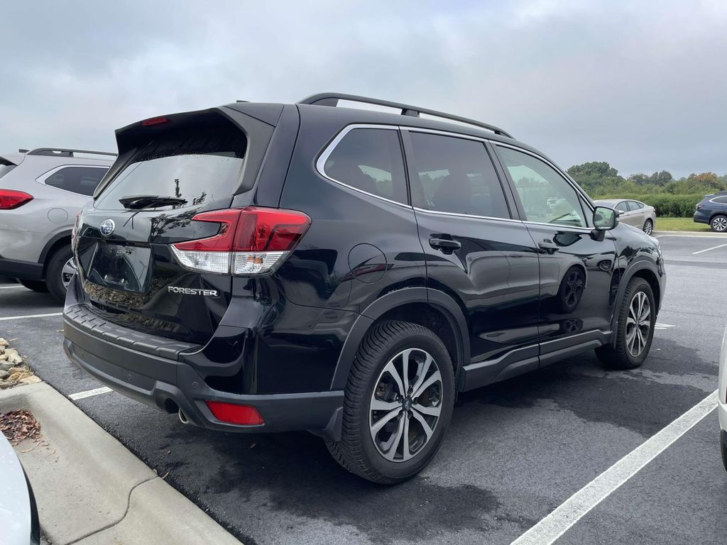 2019 Subaru Forester Limited photo 3