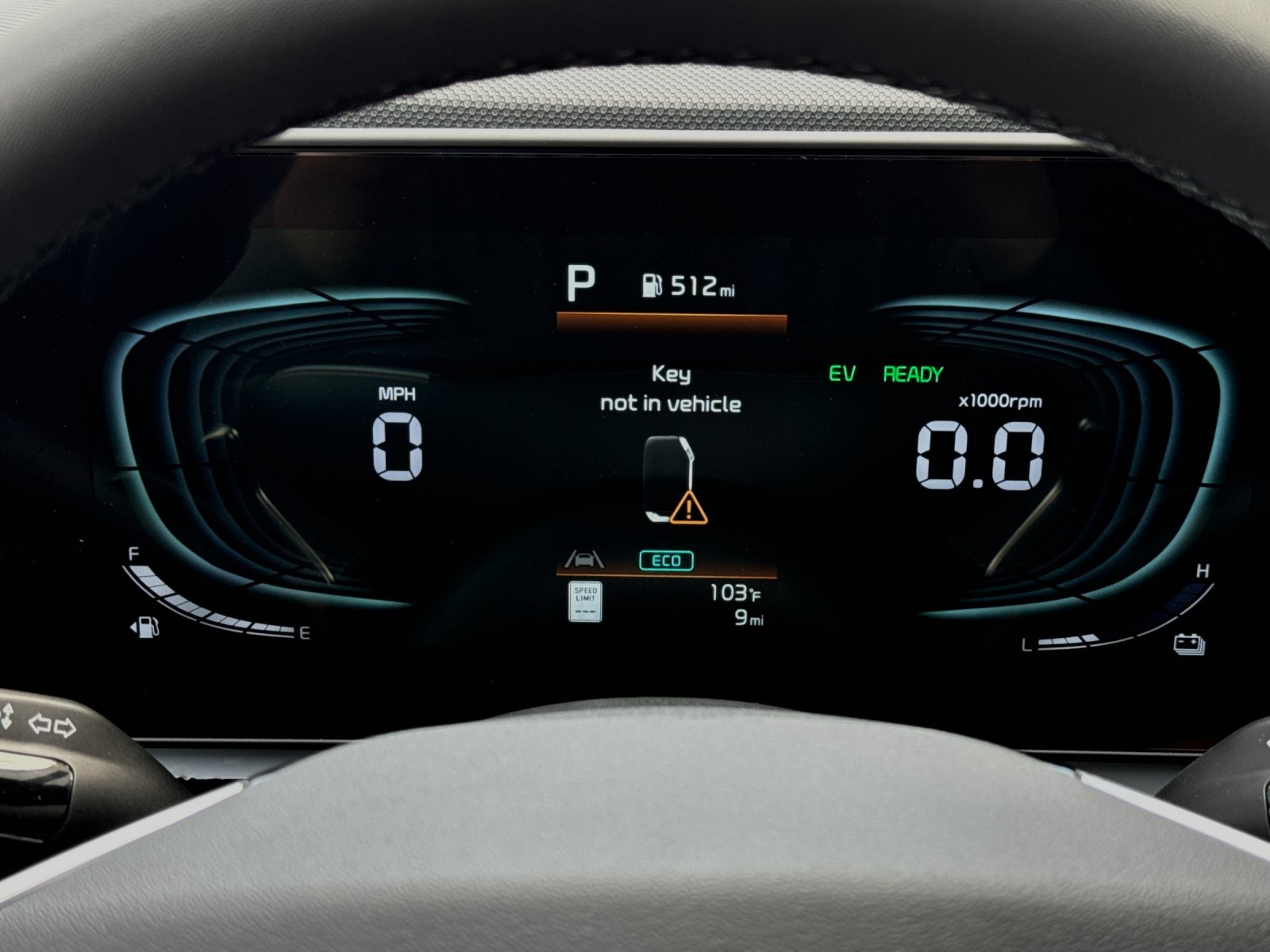2025 Kia Niro SX Touring photo 30
